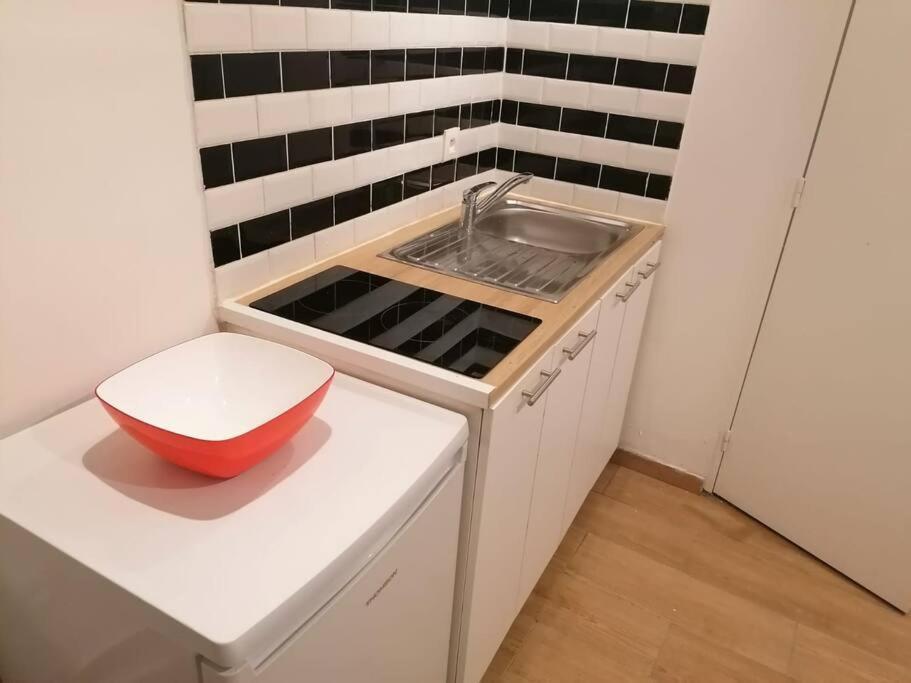 Superbe Logement Lejlighed Drancy Eksteriør billede